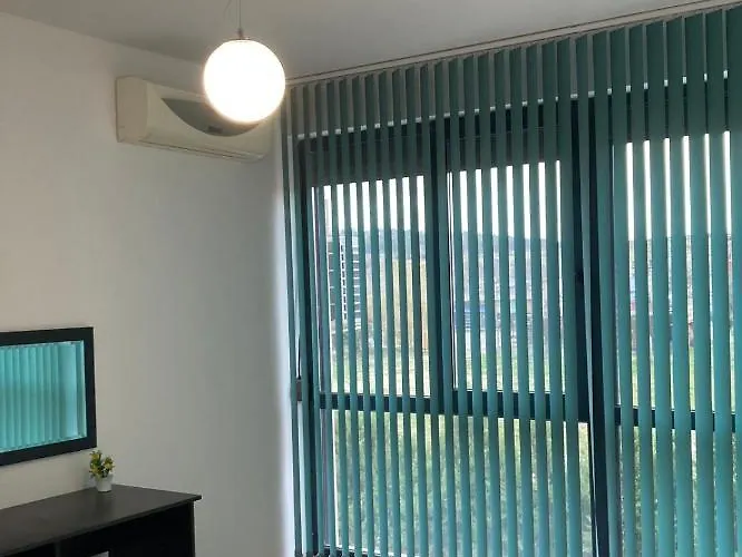 Azuro * סוזופול